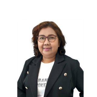 1.สุพินญา แพทยา (ญา)