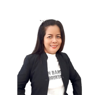 2. ณัชวดี ทองพูล (นุช)