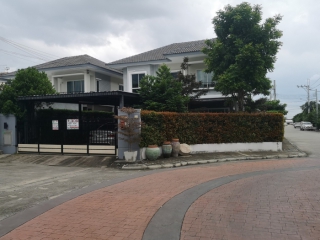 01204, ขาย บ้านเดี่ยว 2 ชั้น หลังมุม เนื้อที่ 60.6 ตรว. หมู่บ้าน ซีนเนอรี โกสุมรวมใจ 45 (แจ้งวัฒนะ-สรงประภา)