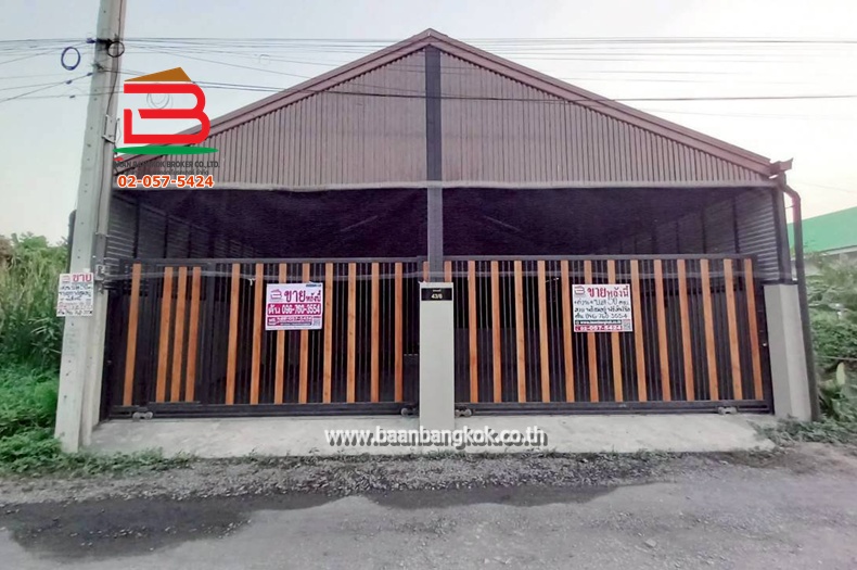 บ้านเดี่ยว เนื้อที่ 50 ตรว. ซอยอัศวิน (ใกล้Mini Big คู้คลอง9) ถนนไมตรีจิต-คลองเก้า แขวงคลองสิบ เขตหนองจอก