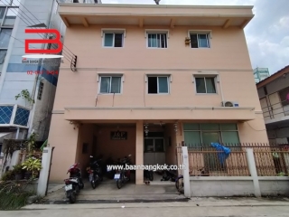 3-LINE_ALBUM_N.08843กิจการอพารเม้นท์60ตรวพหล83แยก5วัดประยูร_230930_2113