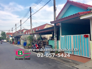 2187, ขาย ทาวน์เฮ้าส์ สูง 1 ชั้น พร้อมอยู่ เนื้อที่ 19.10 ตรว. มี 2 ห้องนอน 1 ห้องน้ำ 1 ห้องครัว โครงการ ทรัพย์สำราญ ต.คลองสาม อ.คลองหลวง จ.ปทุมธานี 