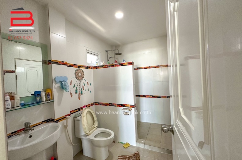 3-LINE_ALBUM_08054_230109_1013
