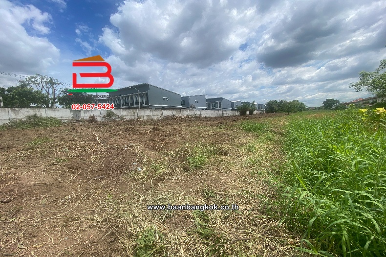 LINE_ALBUM_10826_250616_2