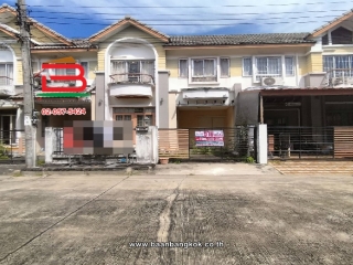 09180, ทาวน์เฮาส์ การ์เด้น สวีท ดิ อินดี้ โฮม เนื้อที่ 20.7 ตรว. ถนนราษฎร์พัฒนา เขตสะพานสูง 