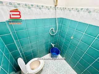 3-DF72772E-E584-47EB-BD9C-18A1648CEE9813