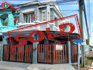 2978, ขาย บ้านแฝด 2 ชั้น หลังมุม พร้อมอยู่+เฟอร์ฯ เนื้อที่ 39.8 ตรว. โครงการ บุศรินทร์ สายไหม