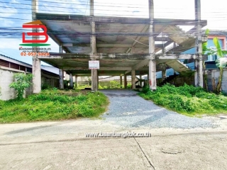 11227, ที่ดินพร้อมสิ่งปลูกสร้าง ซอยลาดพร้าว 87 แยก 21 เนื้อที่ 86 ตรว. ถนนลาดพร้าว แขวงคลองเจ้าคุณสิงห์ เขตวังทองหลาง