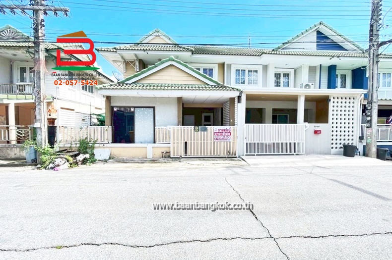 ทาวน์เฮาส์ บ้านพฤกษา 12 รังสิต-คลอง 3 เนื้อที่ 24 ตรว. ถนนรังสิต-นครนายก ต.คลองสาม อ.คลองหลวง จ.ปทุมธานี