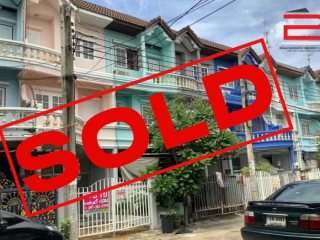 06589, ทาวน์เฮาส์ 3 ชั้น โครงการ สวนธน เนื้อที่ 16.1 ตรว. มี 4 ห้องนอน 3 ห้องน้ำ ถนนประชาอุทิศ เขตทุ่งครุ