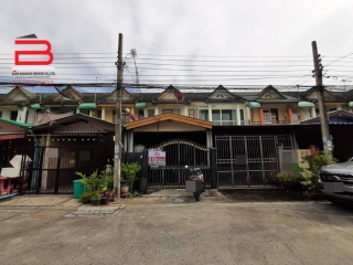 06723, ทาวน์เฮาส์ 2 ชั้น โครงการ หทัยราษฎร์พัฒนา เนื้อที่ 17 ตรว. มี 2 ห้องนอน 2 ห้องน้ำ ถนนหทัยราษฎร์ เขตคลองสามวา
