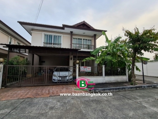 03717, บ้านเดี่ยว 2 ชั้น หลังมุม โครงการ เสริฐศิริ เนื้อที่ 51.9 ตรว. มี 3 ห้องนอน 3 ห้องน้ำ ถนนเอกชัยบางบอน อ.เมือง จ.สมุทรสาคร