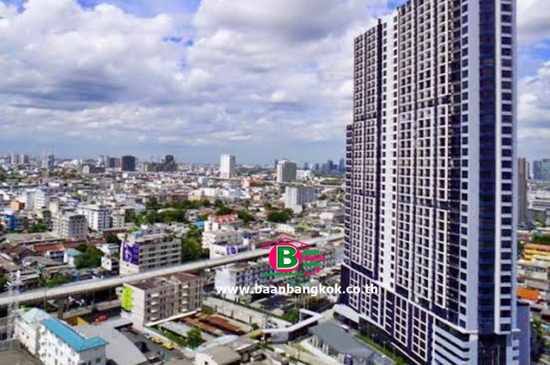 คอนโดมิเนียม โครงการ เดอะทรี อินเตอร์เชนจ์ สูง 39 ชั้น อยู่ชั้นที่ 28 เนื้อที่ 30.37 ตรม. มี 1 นอน 1 น้ำ ถนนประชาราษฎร์ สาย 2 เขตบางซื่อ 
