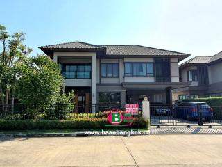 3741 ไลฟ์ บางกอก บูเลอวาร์ด ราชพฤกษ์ รัตนาธิเ