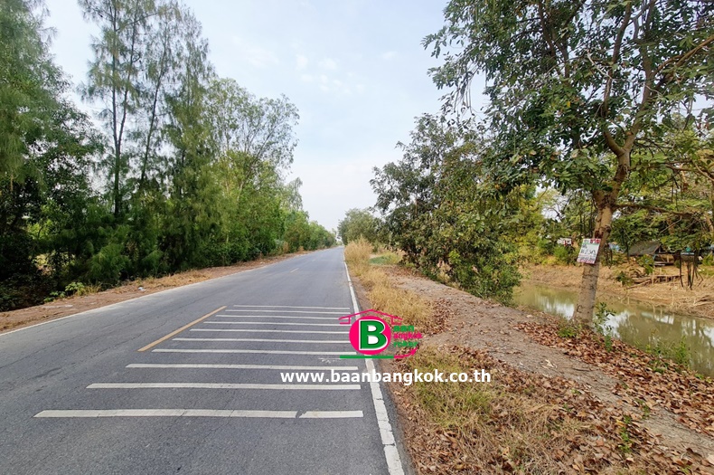 ที่ดินถมแล้ว คลองสิบ (หนองเสือ) สะพานศิริวงศ์ เนื้อที่ 10-2-34 ไร่ ถนนพหลโยธิน อ.หนองเสือ จ.ปทุมธานี