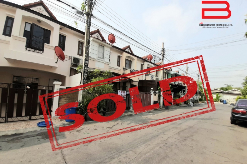 ทาวน์เฮาส์ 2 ชั้น โครงการ เค.ซี.รามอินทรา 6 เนื้อที่ 16 ตรว. มี 2 ห้องนอน 2 ห้องน้ำ ถนนพระยาสุเรนทร์ เขตคลองสามวา