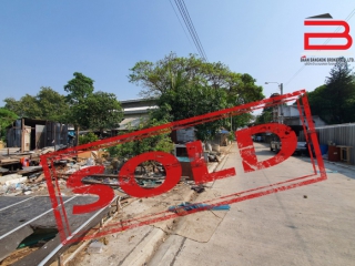 03981, ที่ดินเปล่า ซอยลาดพร้าว 126 เนื้อที่ 170 ตรว. ทรงผืนผ้าสวย กว้างxลึก ประมาณ 20x34 m ถนนหน้าแปลงคอนกรีตกว้าง 6 เมตร