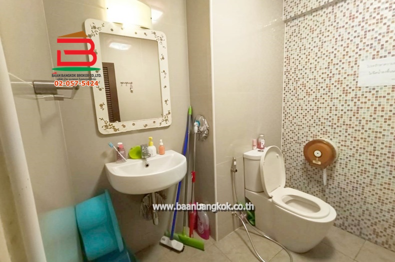 LINE_ALBUM_No.11276 อาคารพาณิชย์ ลาดพร้าว_251208_13