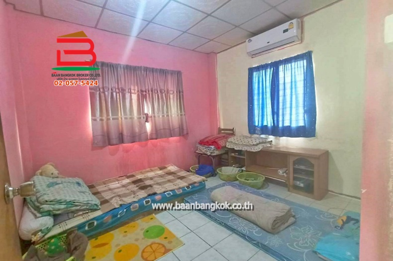 LINE_ALBUM_No. 011146หมู่บ้านอมรทรัพย์เลียบวารี 25_251110_13