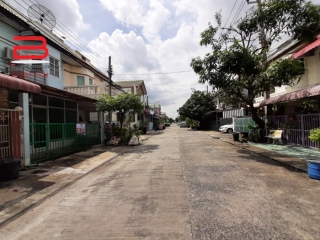 06864, ทาวน์เฮาส์ 2 ชั้น โครงการ ภาวรินทร์ เนื้อที่ 23 ตรว. มี 3 ห้องนอน 3 ห้องน้ำ ถนนรามอินทรา เขตมีนบุรี