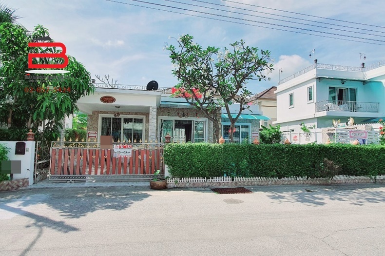 บ้านพักตากอากาศ (พูลวิลล่า) 1 ชั้น โครงการ ธราดล รีสอร์ท เนื้อที่ 56.4 ตรว. มี 2 ห้องนอน 2 ห้องน้ำ ถนนเพชรเกษม อ.หัวหิน จ.ประจวบคีรีขันธ์