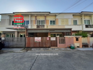 10325, ทาวน์เฮาส์ หมู่บ้าน บาลียา-สุเหร่าคลอง 1 เนื้อที่ 20.2 ตรว. ถนนสุเหร่าคลองหนึ่ง  แขวงบางชัน เขตคลองสามวา กรุงเทพมหานคร