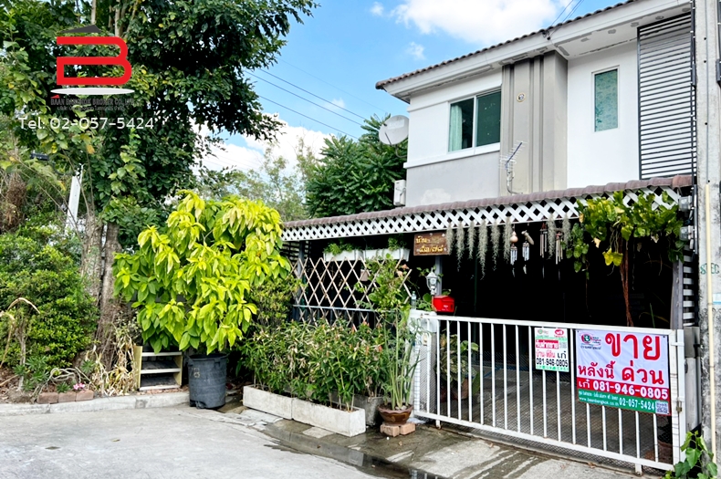 ทาวน์เฮาส์ 2 ชั้น โครงการ พฤกษา 92 เนื้อที่ 24.4 ตรว. หลังริม ลำลูกกาคลอง 3 ถนนลำลูกกา  อำเภอลำลูกกา ปทุมธานี 