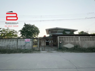 07260, ที่ดิน + บ้านเดี่ยว ใกล้เวิร์คพอยท์ เนื้อที่ 382 ตรว. ถนนเลียบคลองเปรมประชากร จ.ปทุมธานี