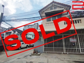 07422, ทาวน์เฮาส์ หมู่บ้าน อยู่เจริญ เนื้อที่ 26.2 ตรว. ถนนรัชดาภิเษก เขตห้วยขวาง