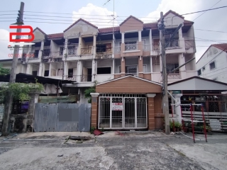 08017, ทาวน์โฮม ซอยวิภาวดี 33 เนื้อที่ 17.7 ตรว. ถนนวิภาวดี-รังสิต เขตดอนเมือง