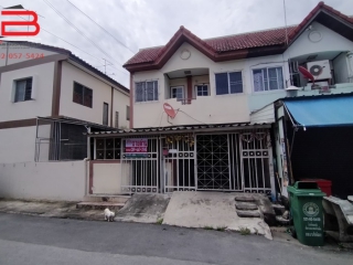 07255, ทาวน์เฮาส์ หมู่บ้าน รัตนาวดี เนื้อที่ 27.9 ตรว. ถนนกาญจนาภิเษก อ.บางบัวทอง จ.นนทบุรี