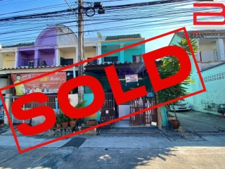 07597, ทาวน์เฮาส์ หลังริม หมู่บ้าน มารวย 1 เนื้อที่ 17 ตรว. ถนนพหลโยธิน เขตสายไหม