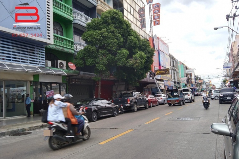 LINE_ALBUM_07645 ตึกโชคชัย4 ซอย60_220817_23