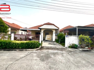 07431, บ้านเดี่ยว 1 ชั้น หมู่บ้าน จตุพร เนื้อที่ 75 ตรว. ถนนทางหลวงแผ่นดินหมายเลข 340 อ.เมือง จ.สุพรรณบุรี