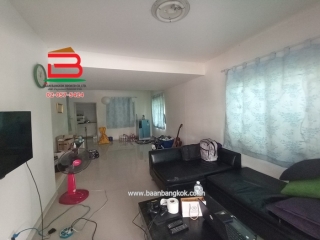 LINE_ALBUM_512023_230105_35