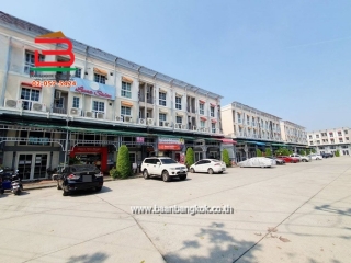 2-Photoroom