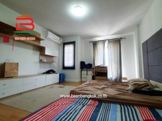 7-Photoroom