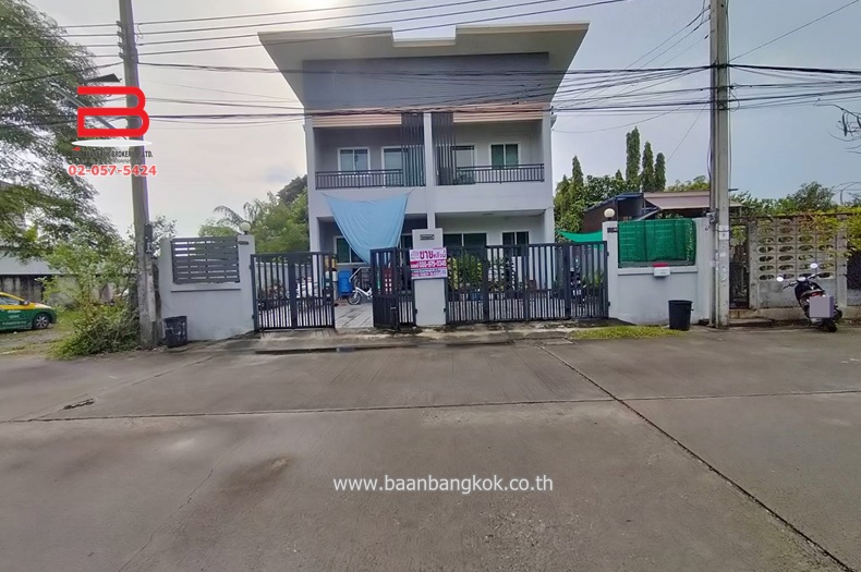  บ้านเดี่ยว หมู่บ้าน มารวย 2 เนื้อที่ 67 ตรว. ถนนพหลโยธิน เขตสายไหม