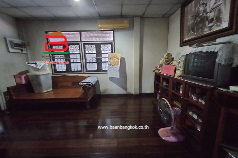 LINE_ALBUM_N.08443ที่ดินพร้อมบ้าน60ตรวชุมชนเมตตาพหล50แยก19_230520_10