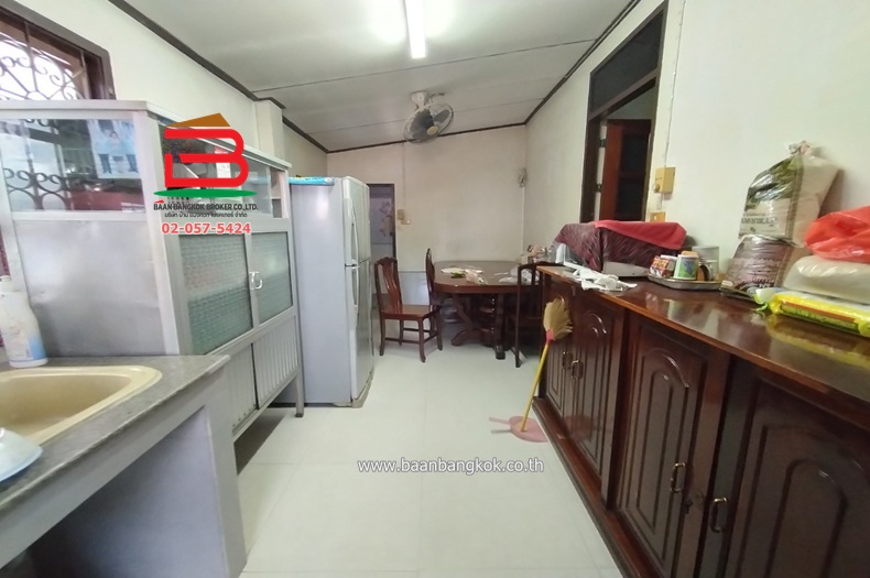 LINE_ALBUM_N.08443ที่ดินพร้อมบ้าน60ตรวชุมชนเมตตาพหล50แยก19_230520_4