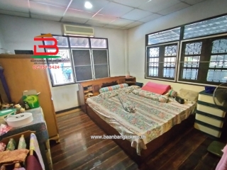LINE_ALBUM_N.08443ที่ดินพร้อมบ้าน60ตรวชุมชนเมตตาพหล50แยก19_230520_9