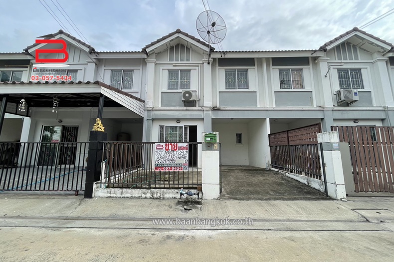 ทาวน์เฮาส์ 2 ชั้น โครงการ พฤกษา 65/1 รังสิต-คลอง 2 เนื้อที่ 17.8 ตรว. อ.คลองหลวง จ.ปทุมธานี