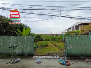 09837, ที่ดิน ซอยพหลโยธิน 47 เนื้อที่ 115 ตรว. ใกล้กรมป่าไม้  ถนนพหลโยธิน แขวงลาดยาว เขตจตุจักร  กรุงเทพมหานคร