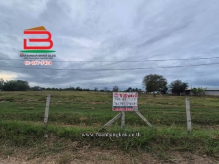 12476, ที่ดินเปล่า กฤษดาฟาร์ม ทางไปวัดห้วยมงคล เนื้อที่ 17-0-30 ไร่ ถนนเพชรเกษม ตำบลทับใต้ อำเภอหัวหิน จังหวัดประจวบคีรีขันธ์