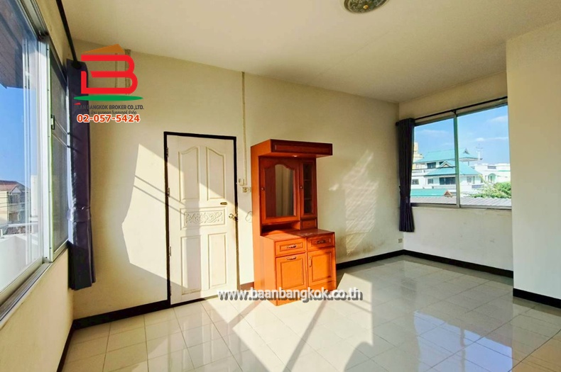 LINE_ALBUM_N.11310 บ้าน+ตึกห้องเช่า 56 ตารางวางามมวล 9 แยก 2_251224_10