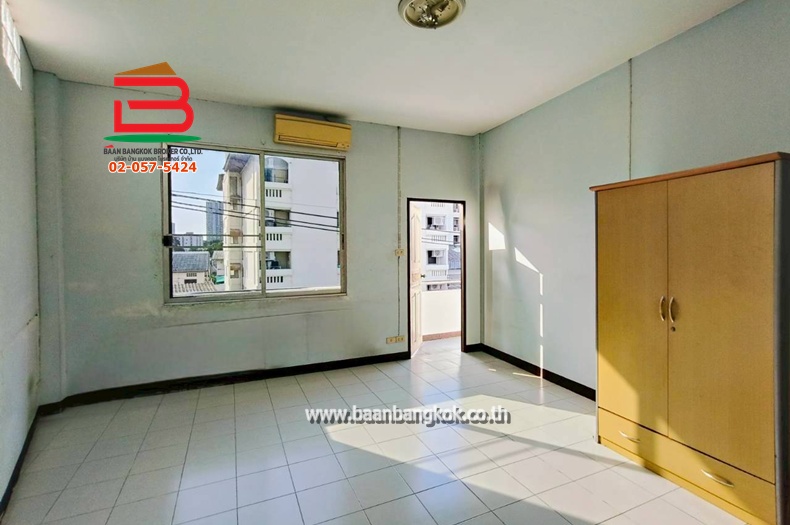 LINE_ALBUM_N.11310 บ้าน+ตึกห้องเช่า 56 ตารางวางามมวล 9 แยก 2_251224_11