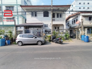 09182, บ้าน+ห้องเช่า วัดประยูรซอยกลาง ซอยพหลโยธิน 83 เนื้อที่ 60 ตรว. ถนนพหลโยธิน อ.ลำลูกกา จ.ปทุมธานี