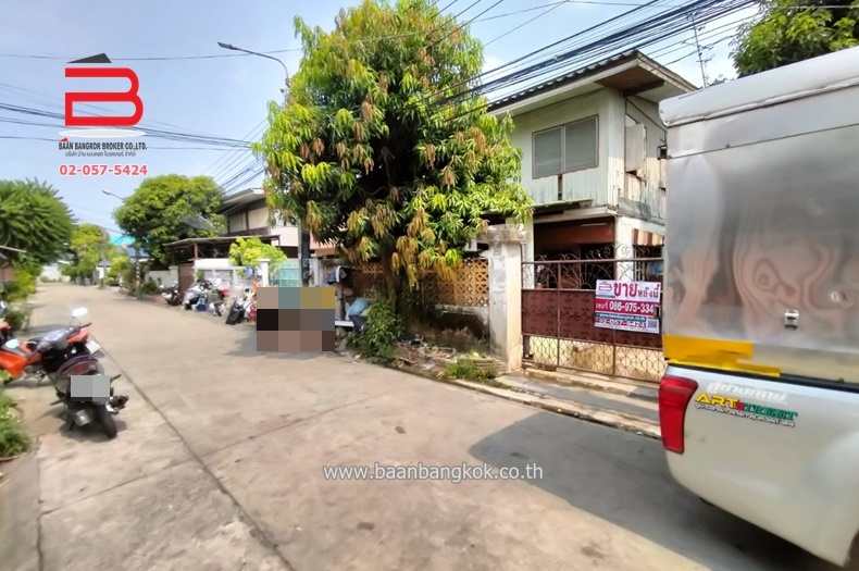 ที่ดินพร้อมบ้าน ซอยรามอินทรา 13 แยก 2 เนื้อที่ 50 ตรว. ถนนรามอินทรา แขวงอนุสาวรีย์ เขตบางเขน กรุงเทพฯ