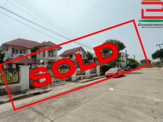 09174, บ้านเดี่ยว หมู่บ้าน สราญธร คลอง 4 เนื้อที่ 104 ตรว ใกล้โลตัสคลอง 4 ถนนพระองค์เจ้าสายคลอง 4 ตำบลบึงยี่โถ อำเภอธัญบุรี จังหวัดปทุมธานี