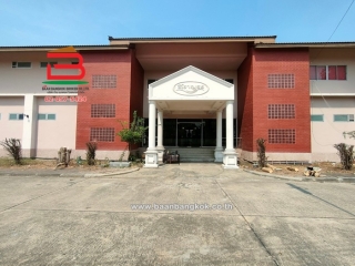 09465, ที่ดินพร้อมกิจการ หมู่บ้าน สราญธร คลอง 4 เนื้อที่ 275 ตรว. ใกล้โลตัสคลอง 4 ถนนพระองค์เจ้าสายคลอง 4 ตำบลบึงยี่โถ อำเภอธัญบุรี จังหวัดปทุมธานี